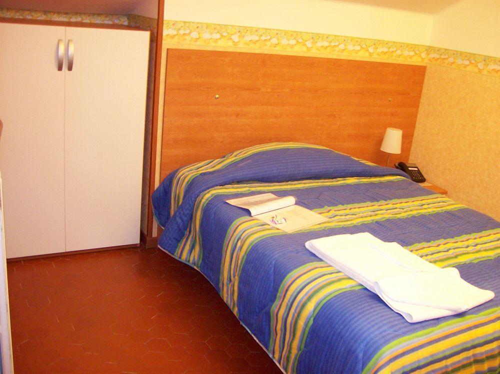 Hotel Liberty San Remo Buitenkant foto